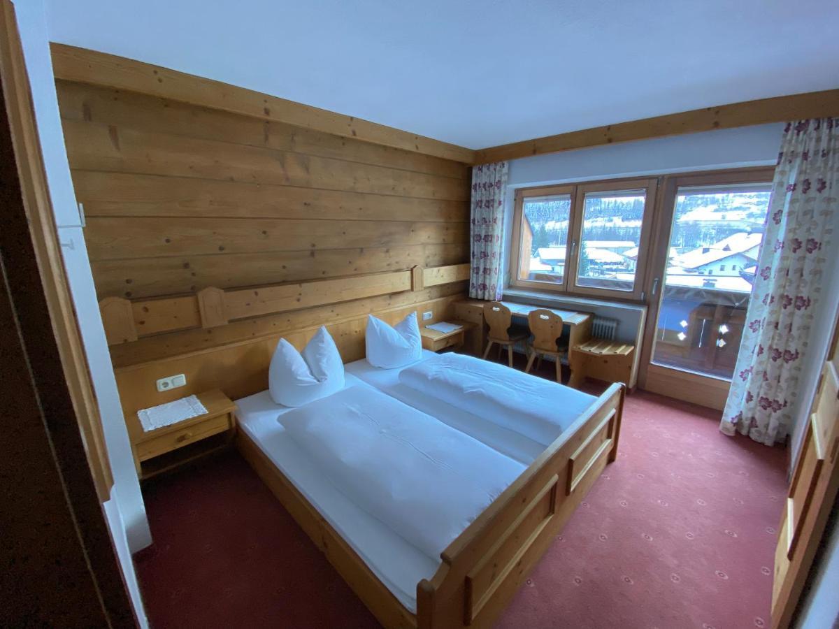 Pension Kandaharblick Pettneu am Arlberg Exterior foto